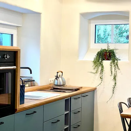 Igelnest Grossthiemig