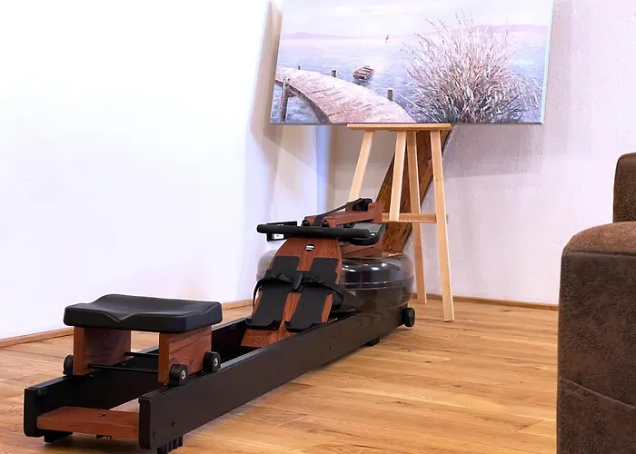 Igelnest 아파트 Grossthiemig