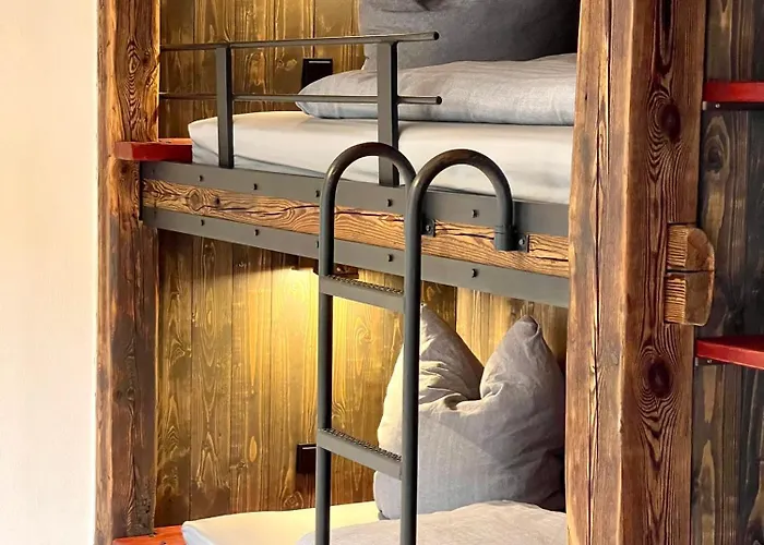 Igelnest * Grossthiemig