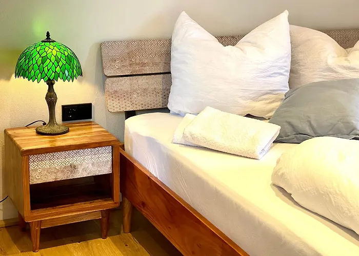 Апартаменты Igelnest Grossthiemig